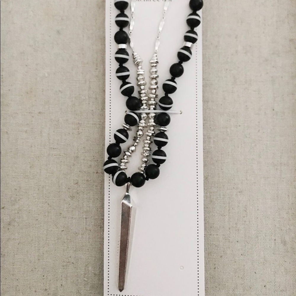Stella and Dot Necklace
